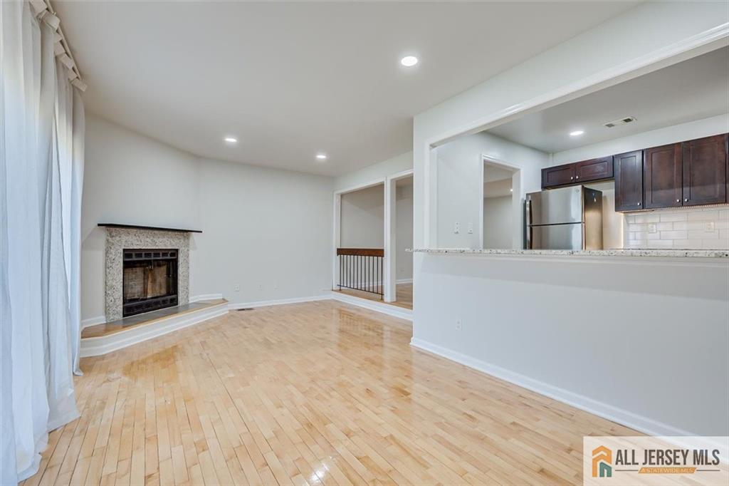 3406 Hana Road Edison, NJ 08817 - Photo 21 of 61