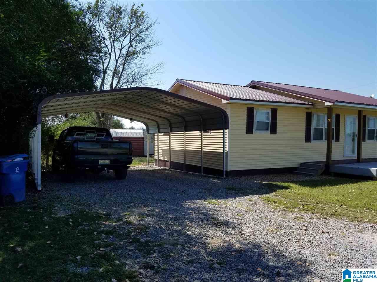 1042 Mt Carmel Road Altoona, AL 35952 - Photo 3 of 11