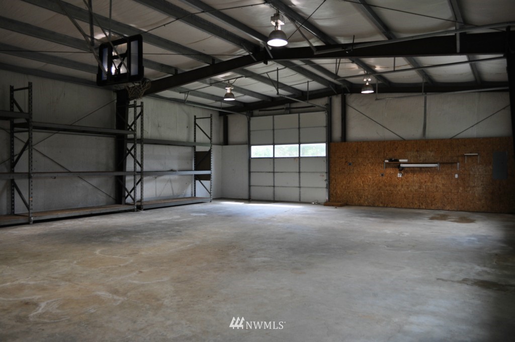 22648 North Starbird Road Mount Vernon, WA 98274 - Photo 13 of 25 Gallery Image 13