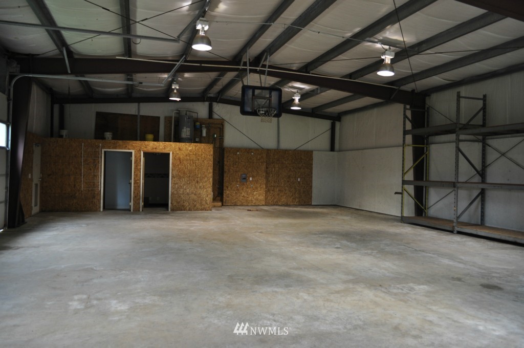 22648 North Starbird Road Mount Vernon, WA 98274 - Photo 10 of 25 Gallery Image 10