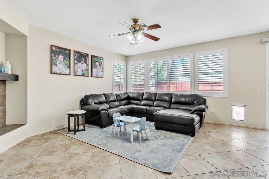 4460 Cloudywing Road Hemet, CA 92545 - Photo 7 of 41 a living room with furniture and a window