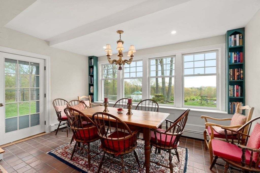 73 Forest Street Manchester, MA 01944 - Photo 17 of 41