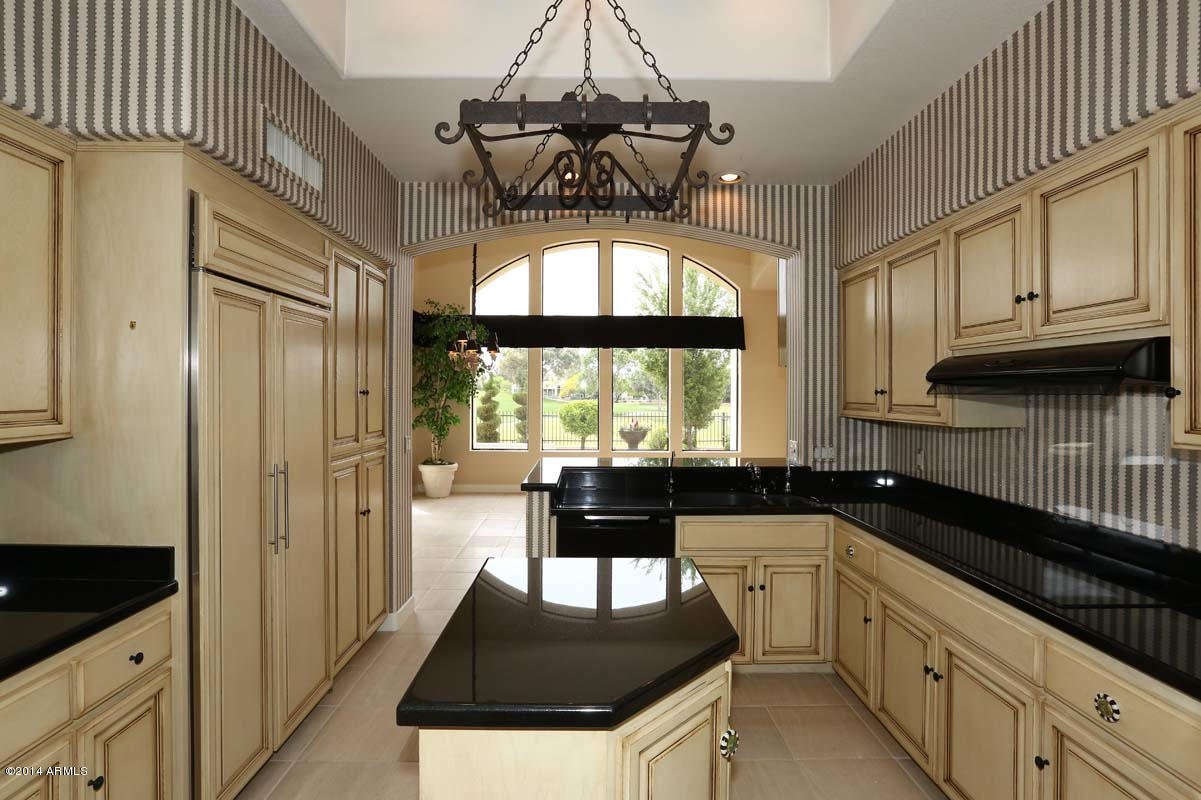 7705 East Doubletree Ranch Road, Unit 12 Scottsdale, AZ 85258 - Photo 19 of 65 Kitchen2
