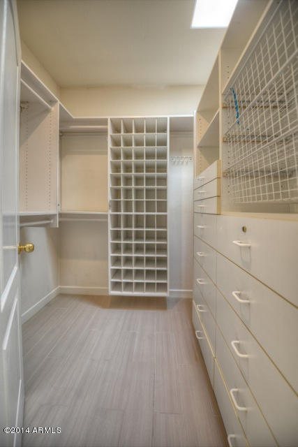 7705 East Doubletree Ranch Road, Unit 12 Scottsdale, AZ 85258 - Photo 35 of 65 024_Master Walk In