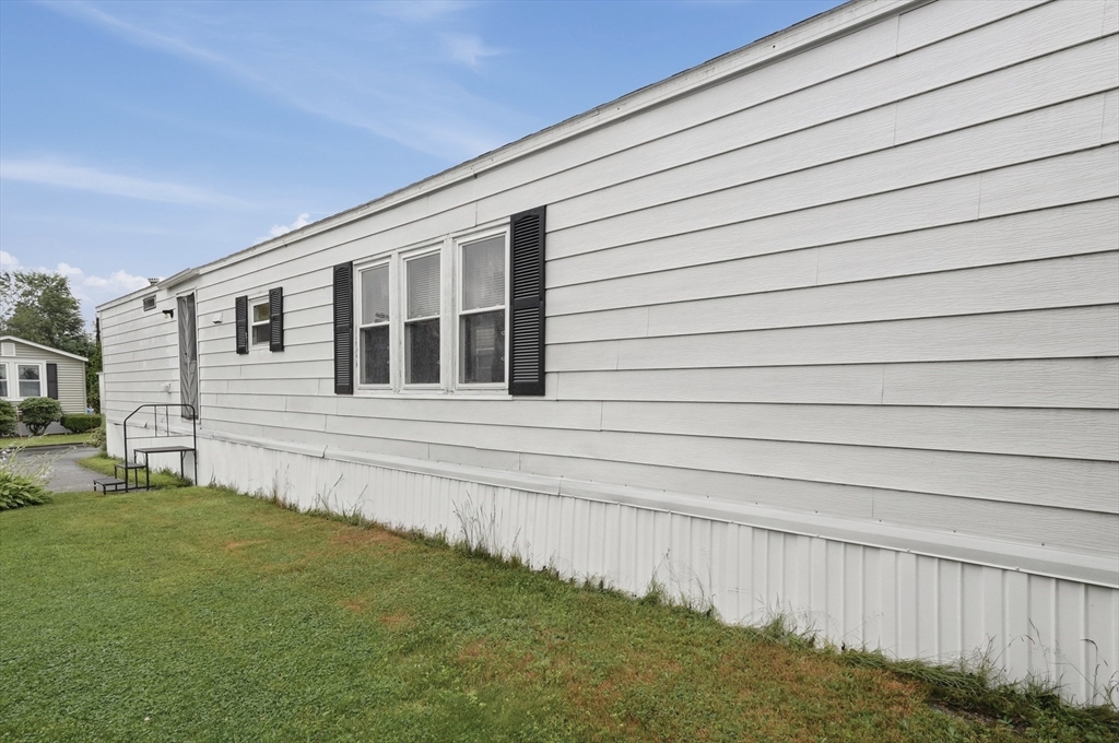 25 Groton School Road, Unit 29 Ayer, MA 01432 - Photo 19 of 21