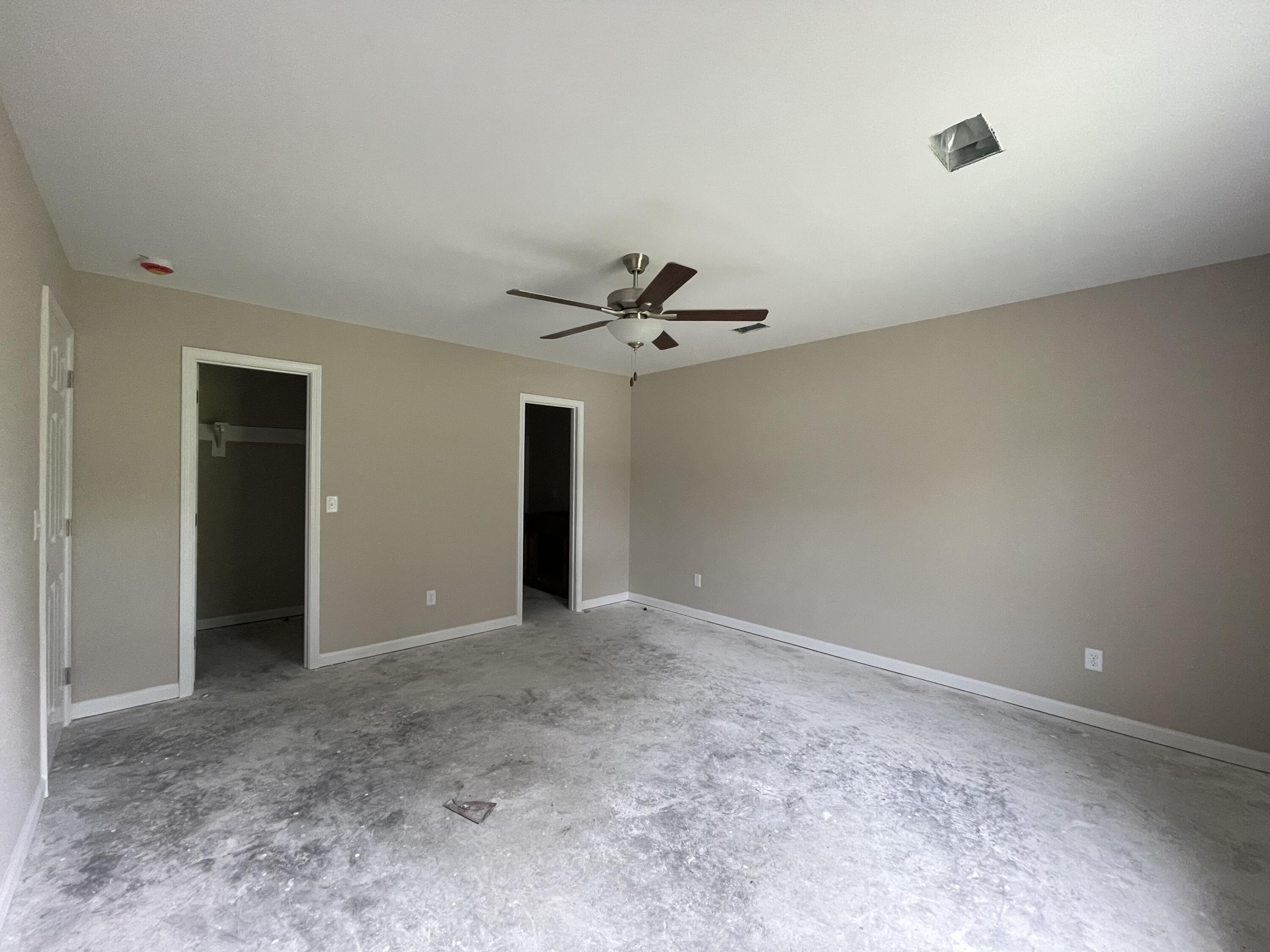 317 South Hampton Street Pinewood, SC 29125 - Photo 11 of 43