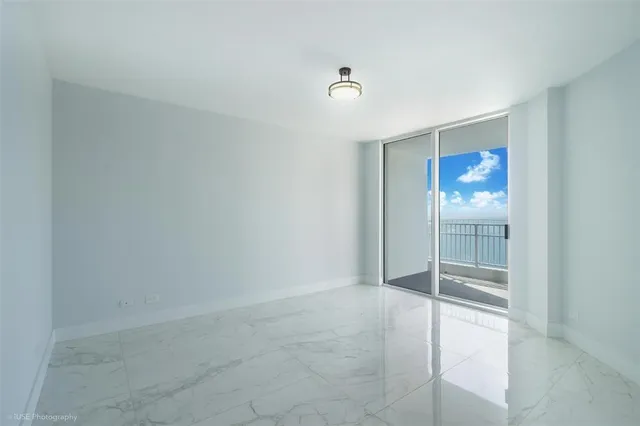 $3,700 | 701 Brickell Key Boulevard, Unit 2501, Miami, FL 33131