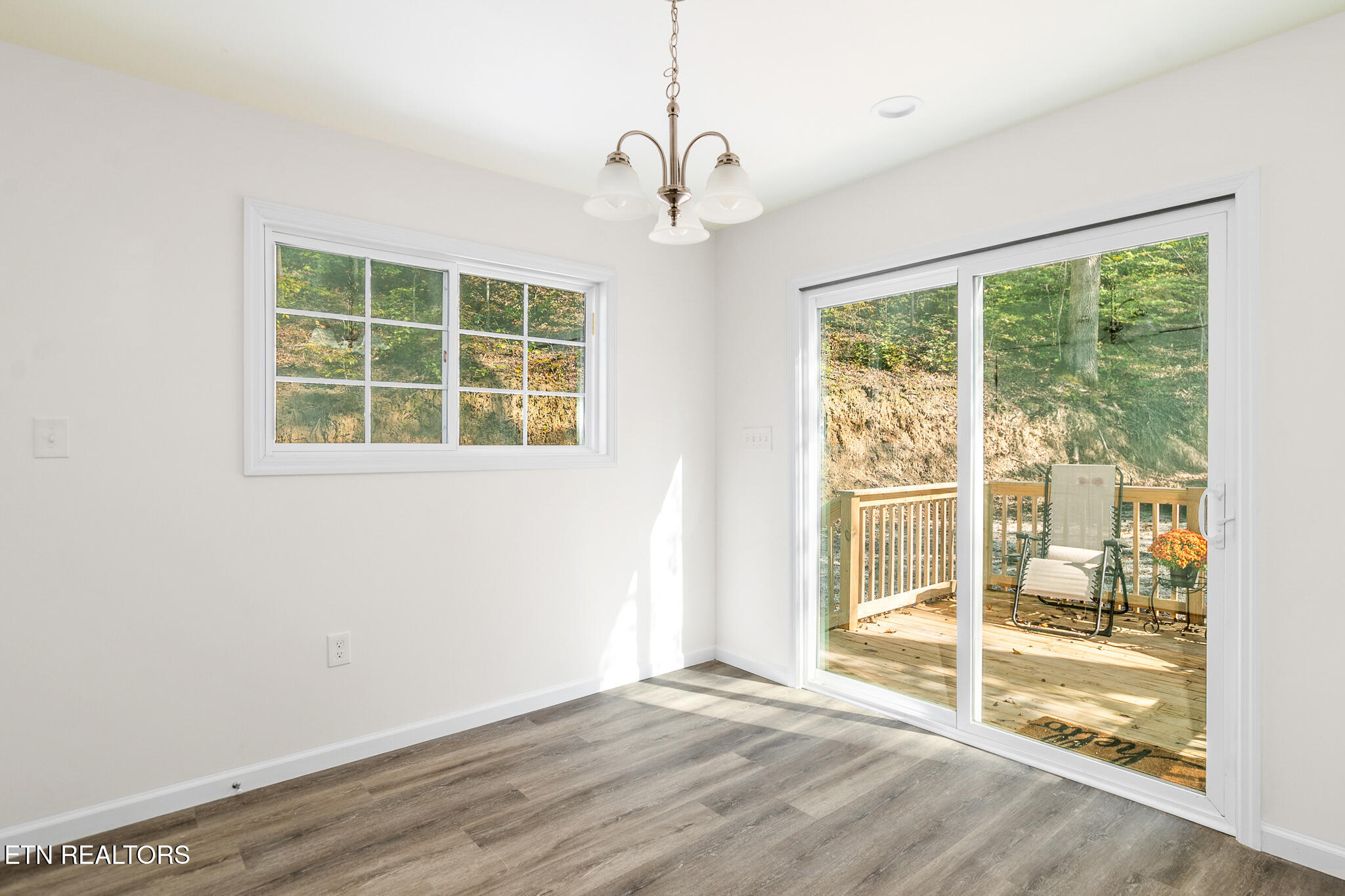 170 Lone Mountain Road Andersonville, TN 37705 - Photo 15 of 33 Dining Room