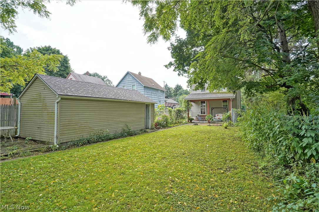 987 West Waterloo Road Akron, OH 44314 - Photo 9 of 32