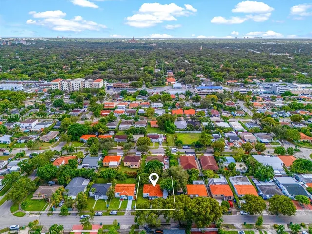 an aerial view of multiple house