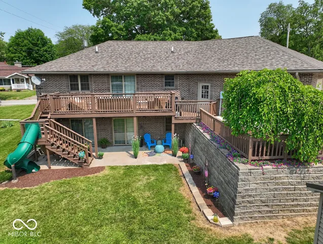 $415,000 | 1201 10th Street, Covington, IN 47932