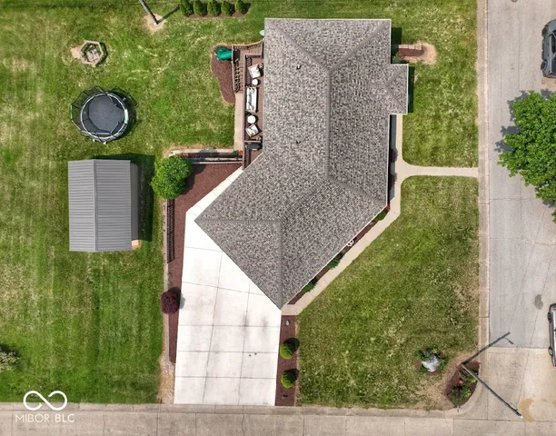 $415,000 | 1201 10th Street, Covington, IN 47932