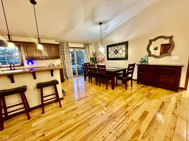 $415,000 | 1201 10th Street, Covington, IN 47932