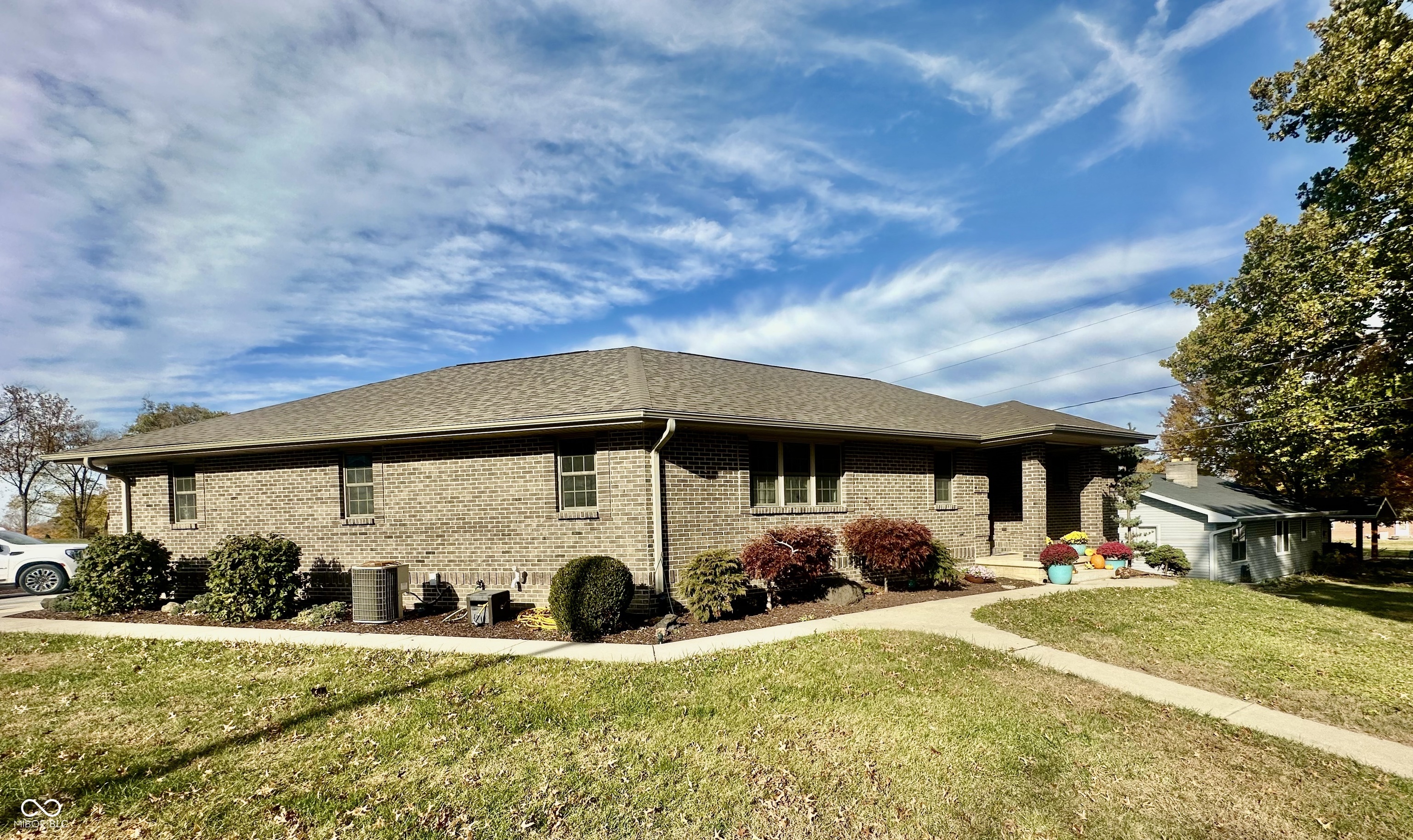 1201 10th Street Covington, IN 47932 - Photo 3 of 63