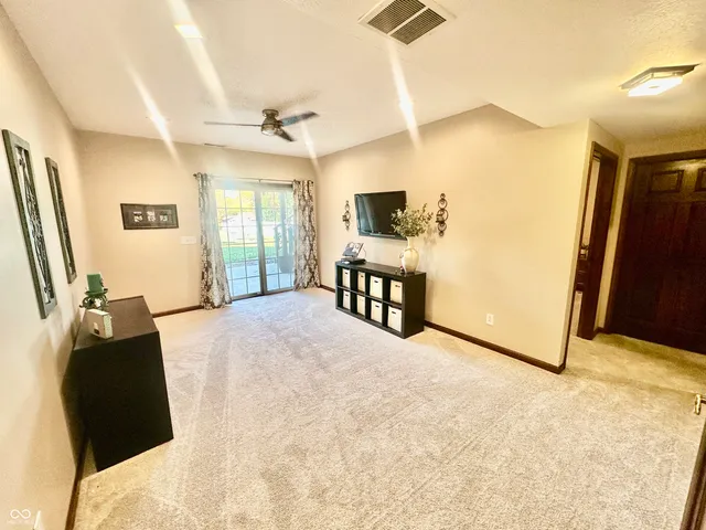 $415,000 | 1201 10th Street, Covington, IN 47932