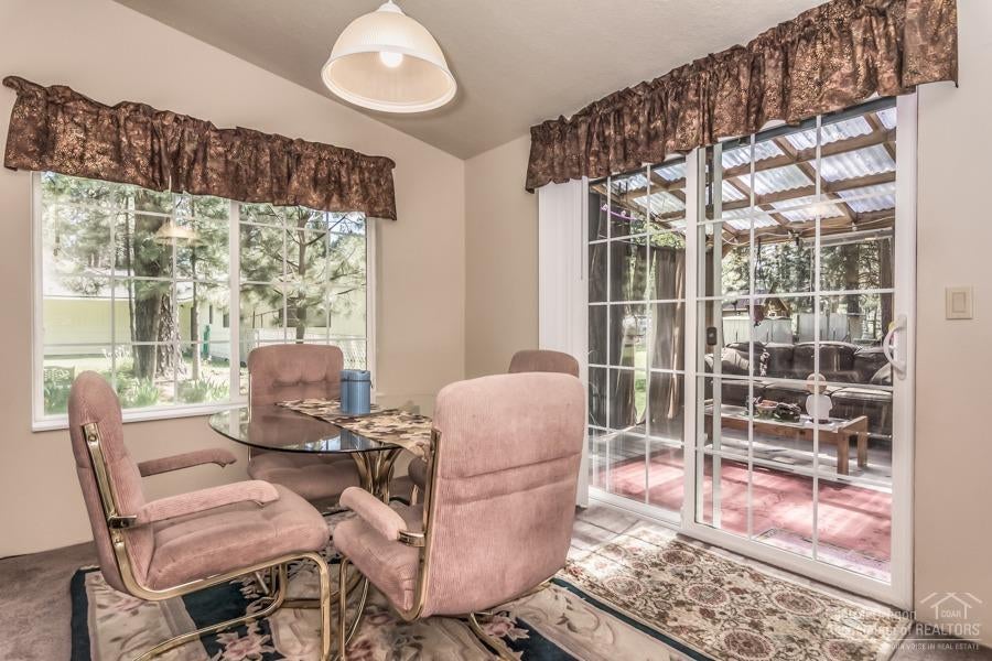 60108 Navajo Road Bend, OR 97702 - Photo 8 of 24 Additional Photo