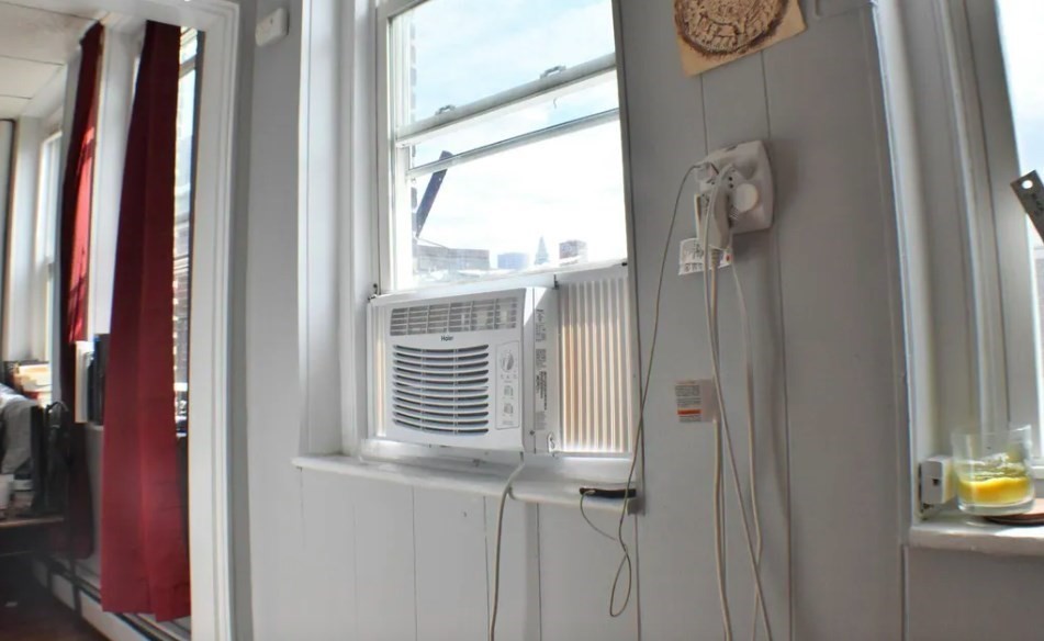 158 Salem Street, Unit 8 Boston, MA 02113 - Photo 13 of 18