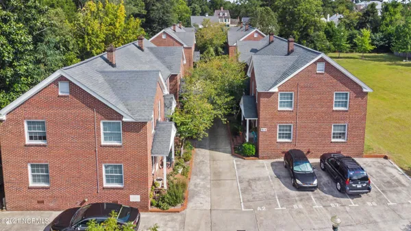 $1,300 | 514 Broad Street, New Bern, NC 28560