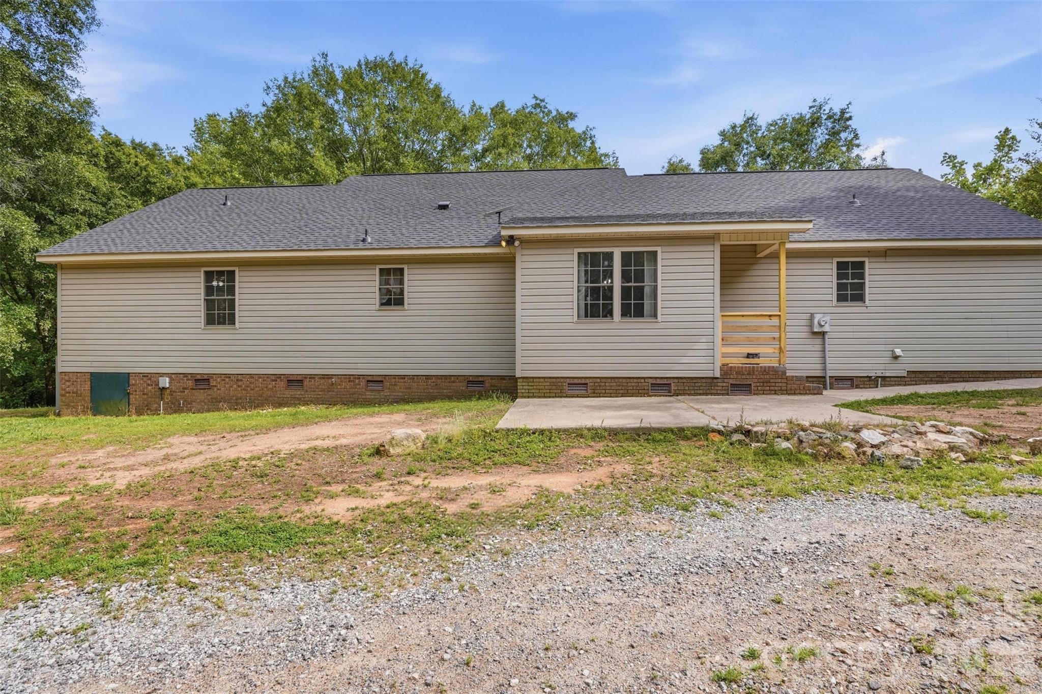 1739 Westbrook Road Edgemoor, SC 29712 - Photo 33 of 48