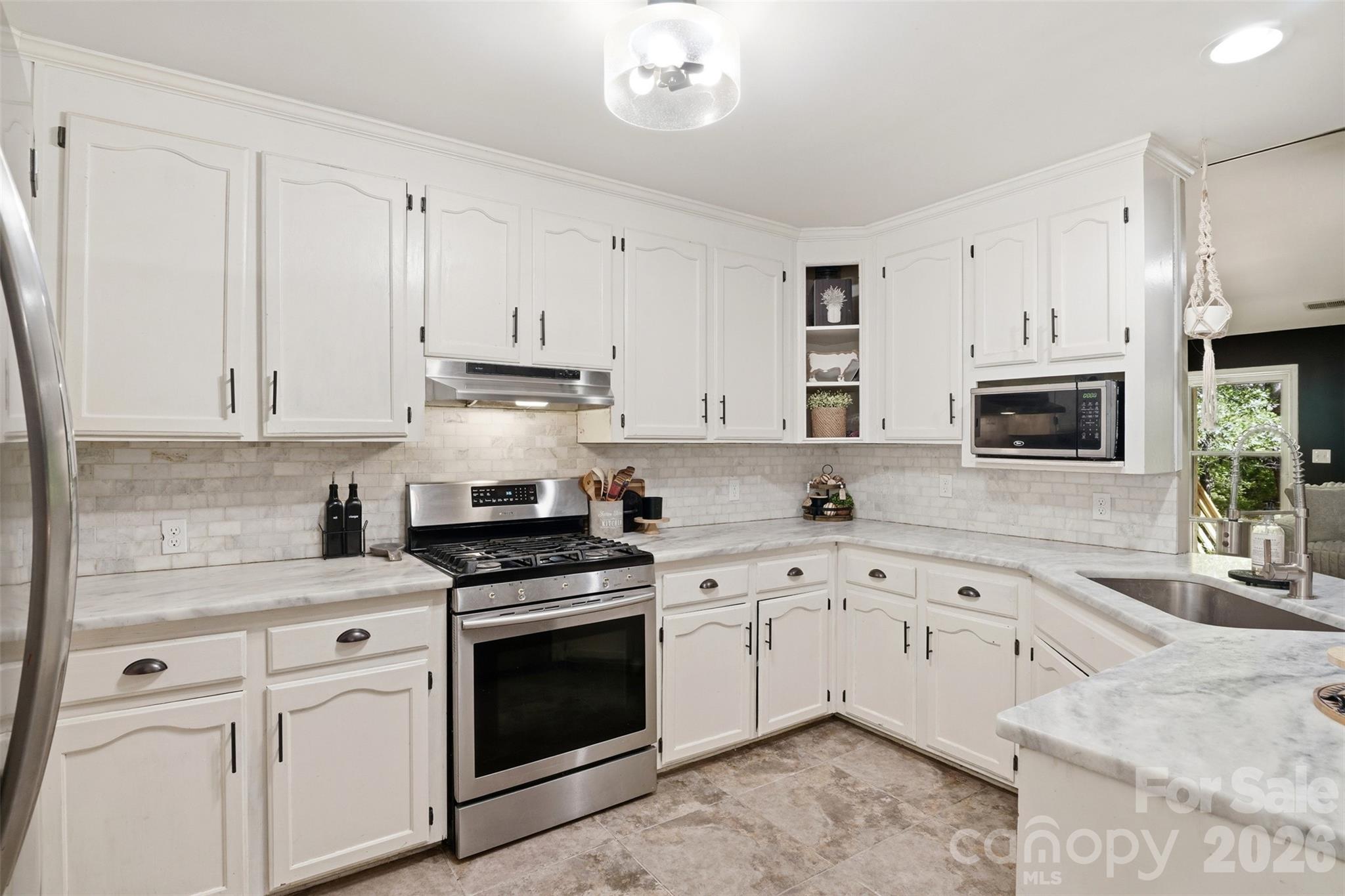 1739 Westbrook Road Edgemoor, SC 29712 - Photo 10 of 48