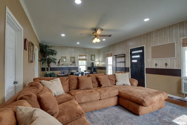 $98,000 | 1940 Mulholland Street, Nauvoo, IL 62354