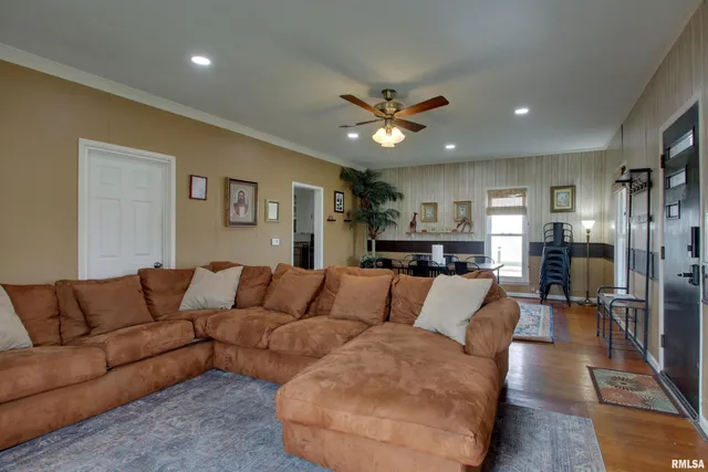 $98,000 | 1940 Mulholland Street, Nauvoo, IL 62354