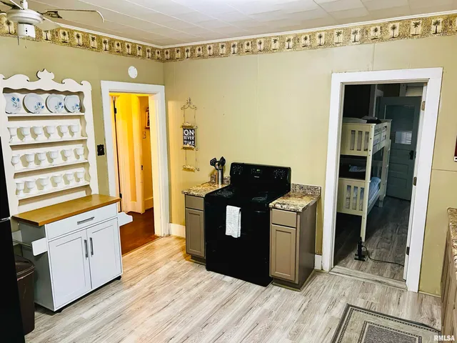 $98,000 | 1940 Mulholland Street, Nauvoo, IL 62354