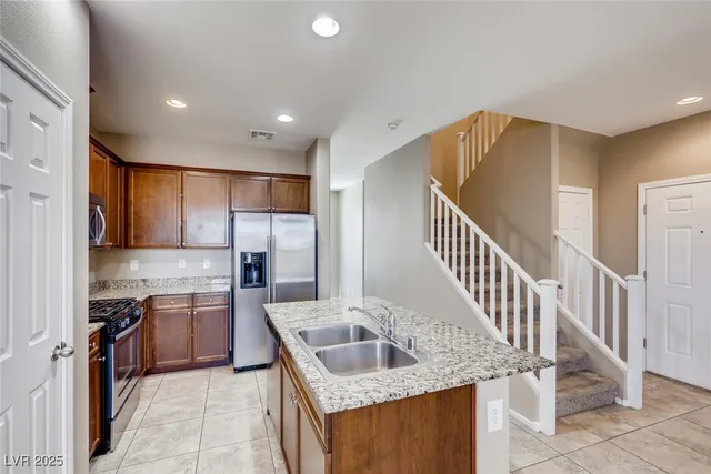 $1,975 | 4658 Lime Straight Drive, Las Vegas, NV 89115