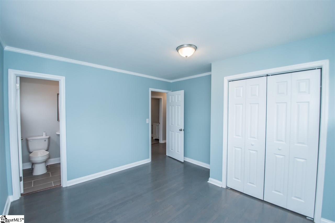 9 Collinson Road Greenville, SC 29605 - Photo 15 of 35 Gallery Image 15