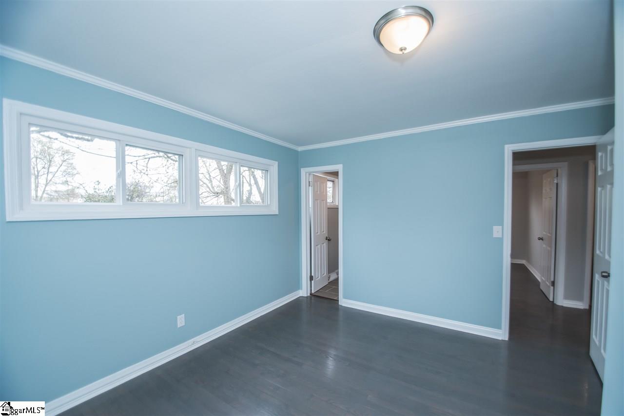 9 Collinson Road Greenville, SC 29605 - Photo 16 of 35 Gallery Image 16