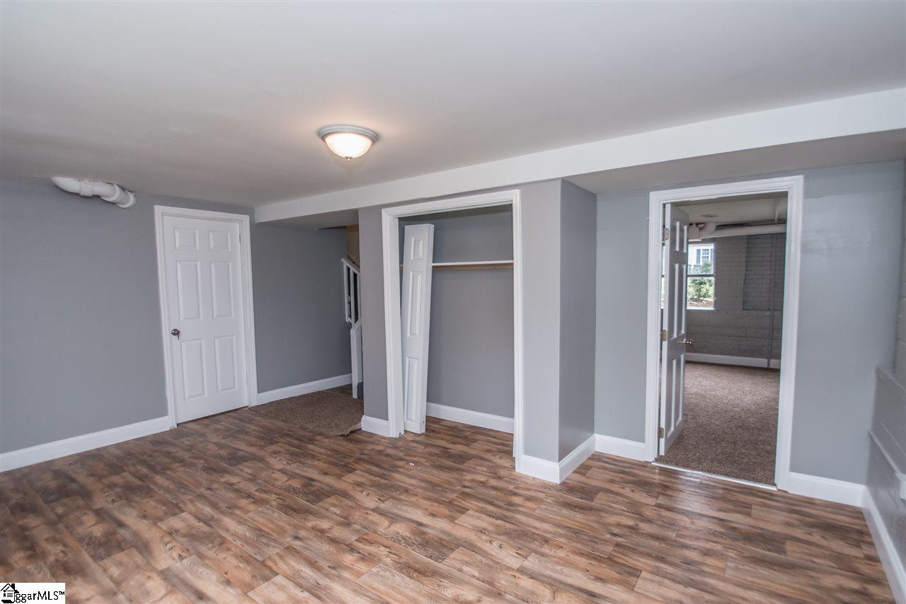 9 Collinson Road Greenville, SC 29605 - Photo 22 of 35 Gallery Image 22
