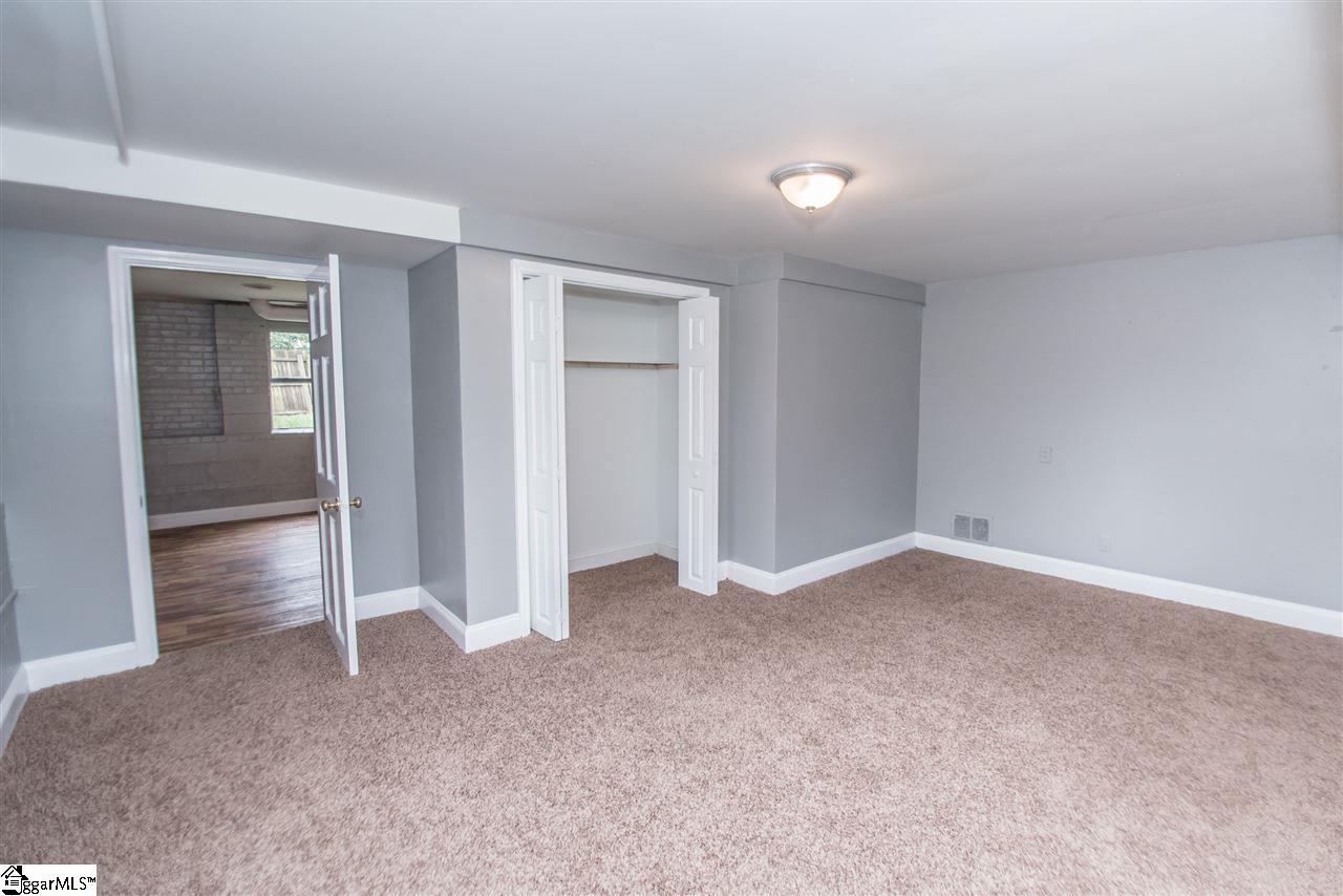 9 Collinson Road Greenville, SC 29605 - Photo 25 of 35 Gallery Image 25