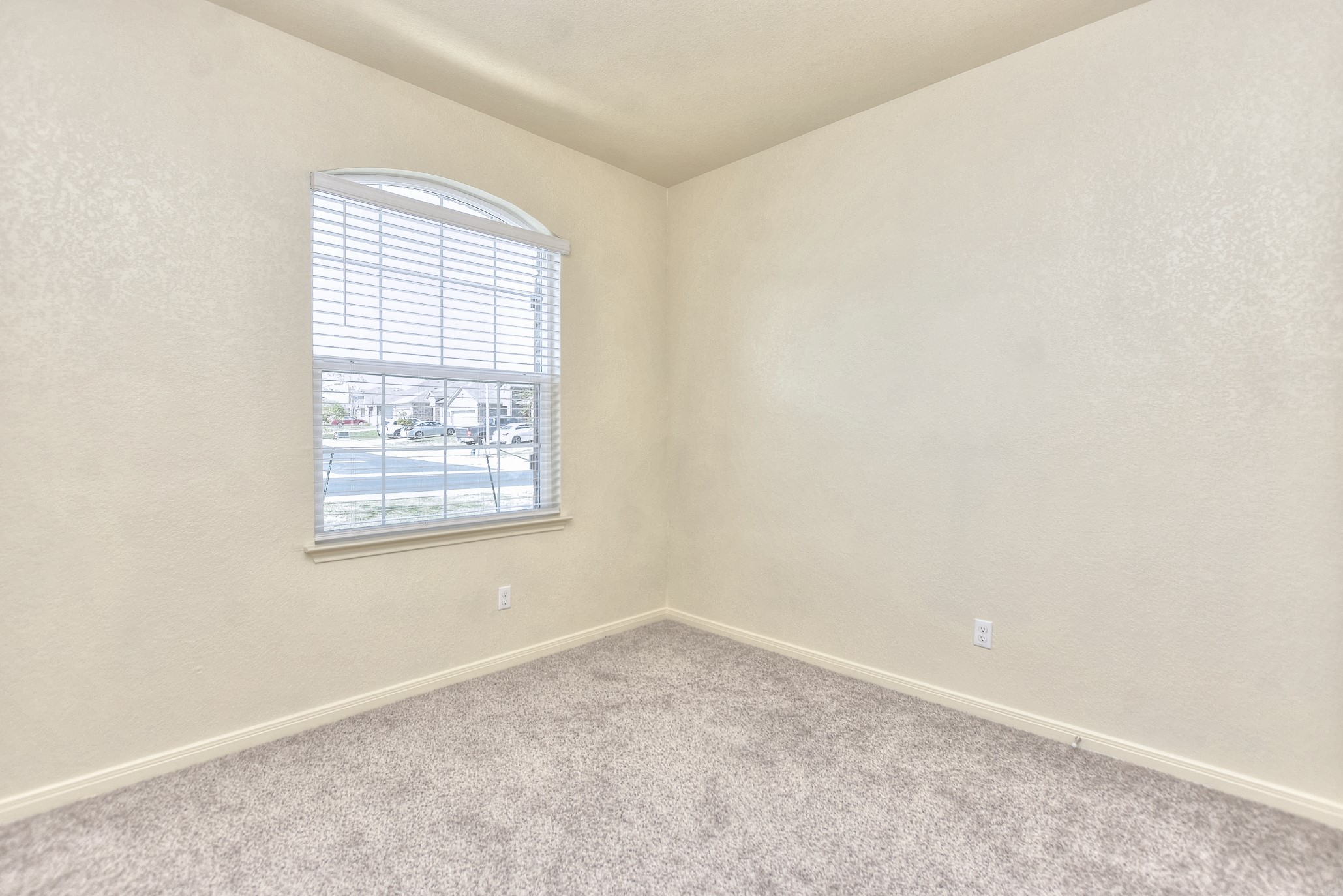 6201 Kildare Drive Georgetown, TX 78626 - Photo 8 of 29 Spare room featuring baseboards and carpet