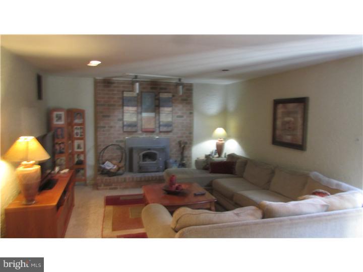 728 Bridgeview Road Feasterville-Trevose, PA 19053 - Photo 11 of 23 Great Room