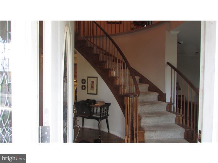 728 Bridgeview Road Feasterville-Trevose, PA 19053 - Photo 5 of 23 Foyer