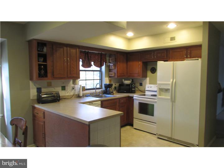 728 Bridgeview Road Feasterville-Trevose, PA 19053 - Photo 9 of 23 Kitchen