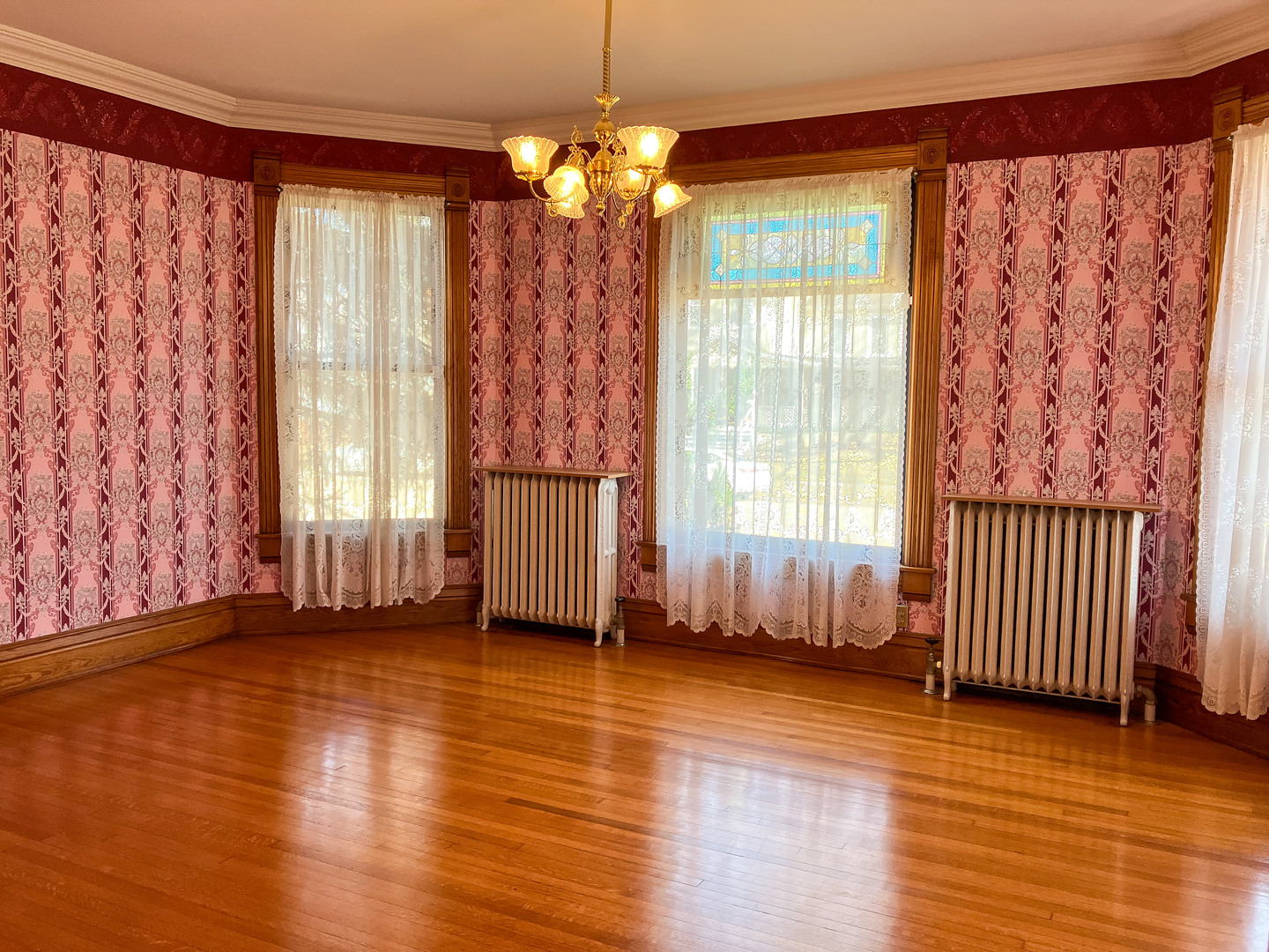 301 South Genesee Street Morrison, IL 61270 - Photo 9 of 83