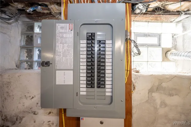 $519,000 | 555 West Ferry Street, Buffalo, NY 14222