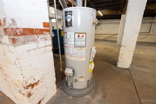 $519,000 | 555 West Ferry Street, Buffalo, NY 14222