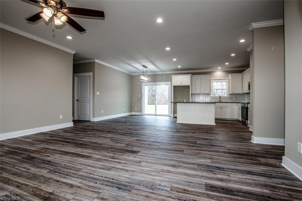 414 Longview Road Statesville, NC 28625 - Photo 11 of 44 Gallery Image 11