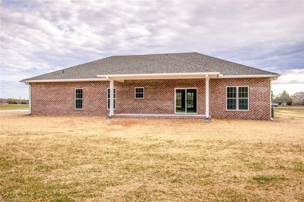 414 Longview Road Statesville, NC 28625 - Photo 42 of 44 Gallery Image 42