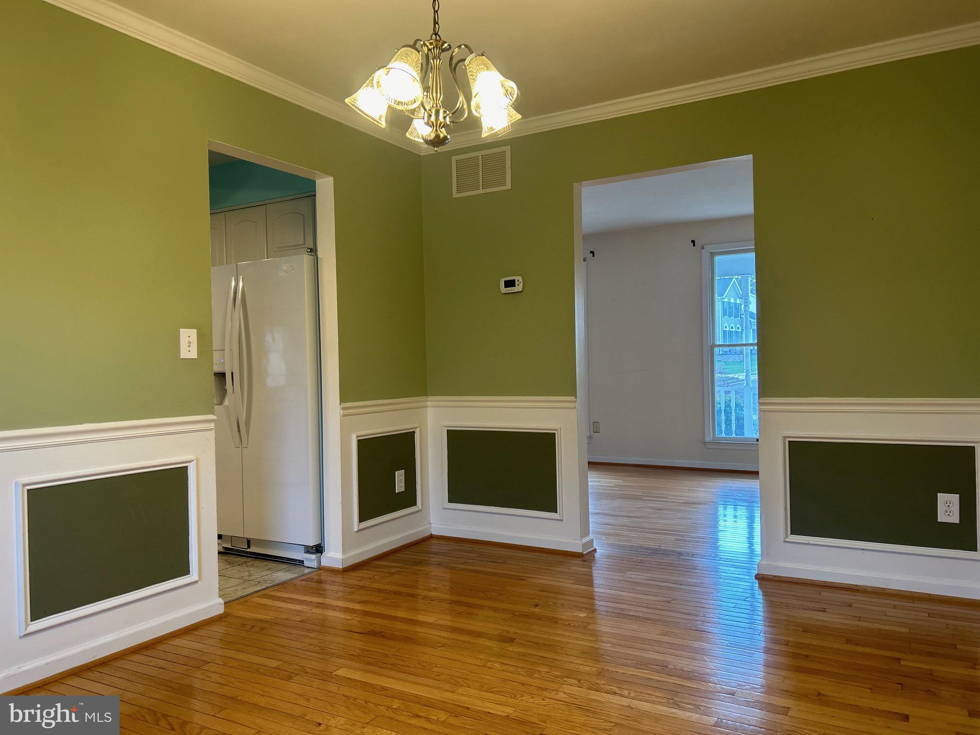 9025 Gardenia Road Nottingham, MD 21236 - Photo 8 of 48