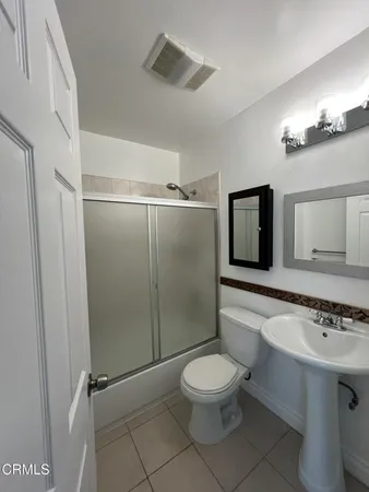 $2,865 | 30 Eastern Avenue, Unit B, Pasadena, CA 91107