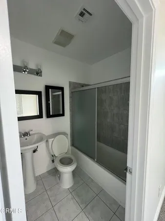 $2,865 | 30 Eastern Avenue, Unit B, Pasadena, CA 91107