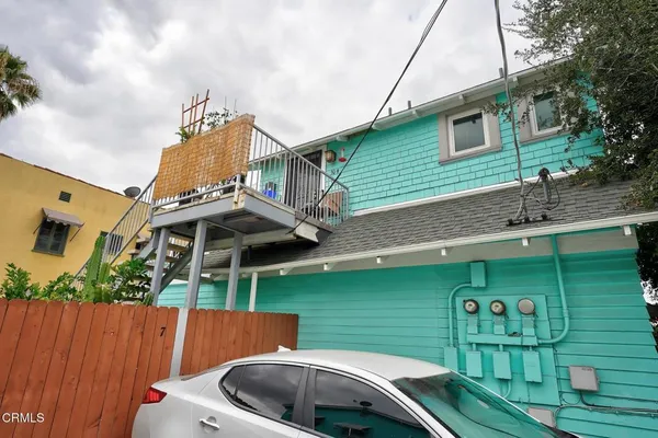 $2,865 | 30 Eastern Avenue, Unit B, Pasadena, CA 91107