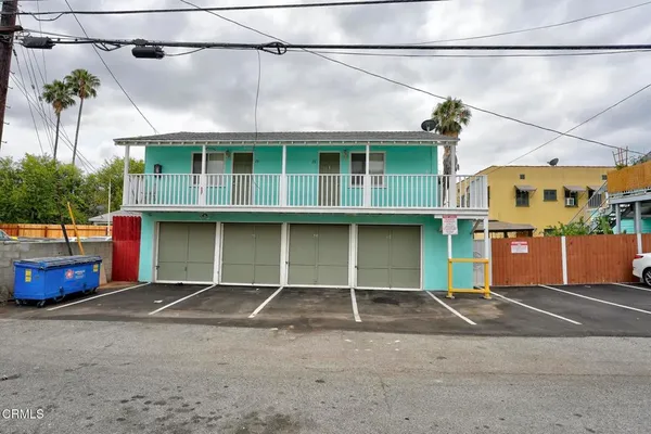 $2,865 | 30 Eastern Avenue, Unit B, Pasadena, CA 91107