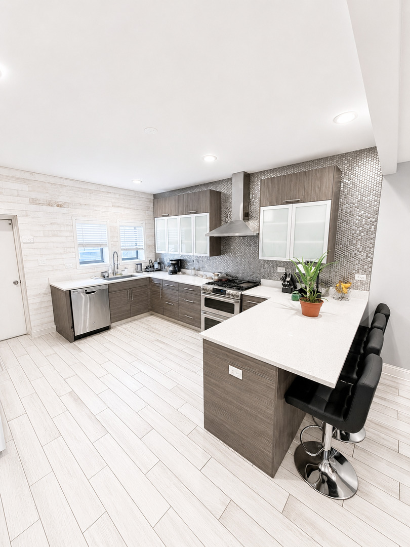 1506 East Marquette Road Chicago, IL 60637 - Photo 6 of 17 Gallery Image 6