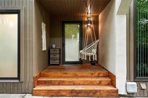 a view of entryway