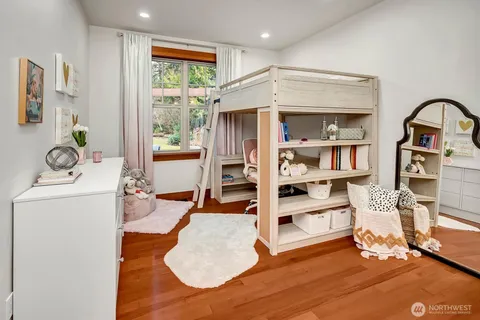 $1,649,500 | 3018 Ilwaco Avenue Northeast, Renton, WA 98059