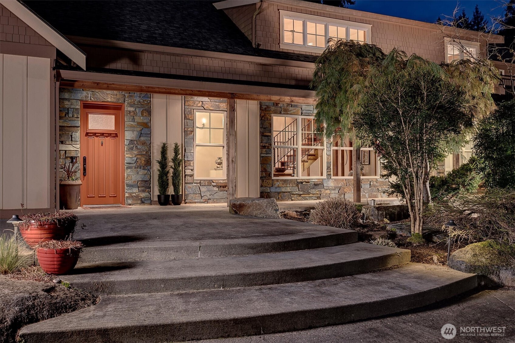 3018 Ilwaco Avenue Northeast Renton, WA 98059 - Photo 2 of 40